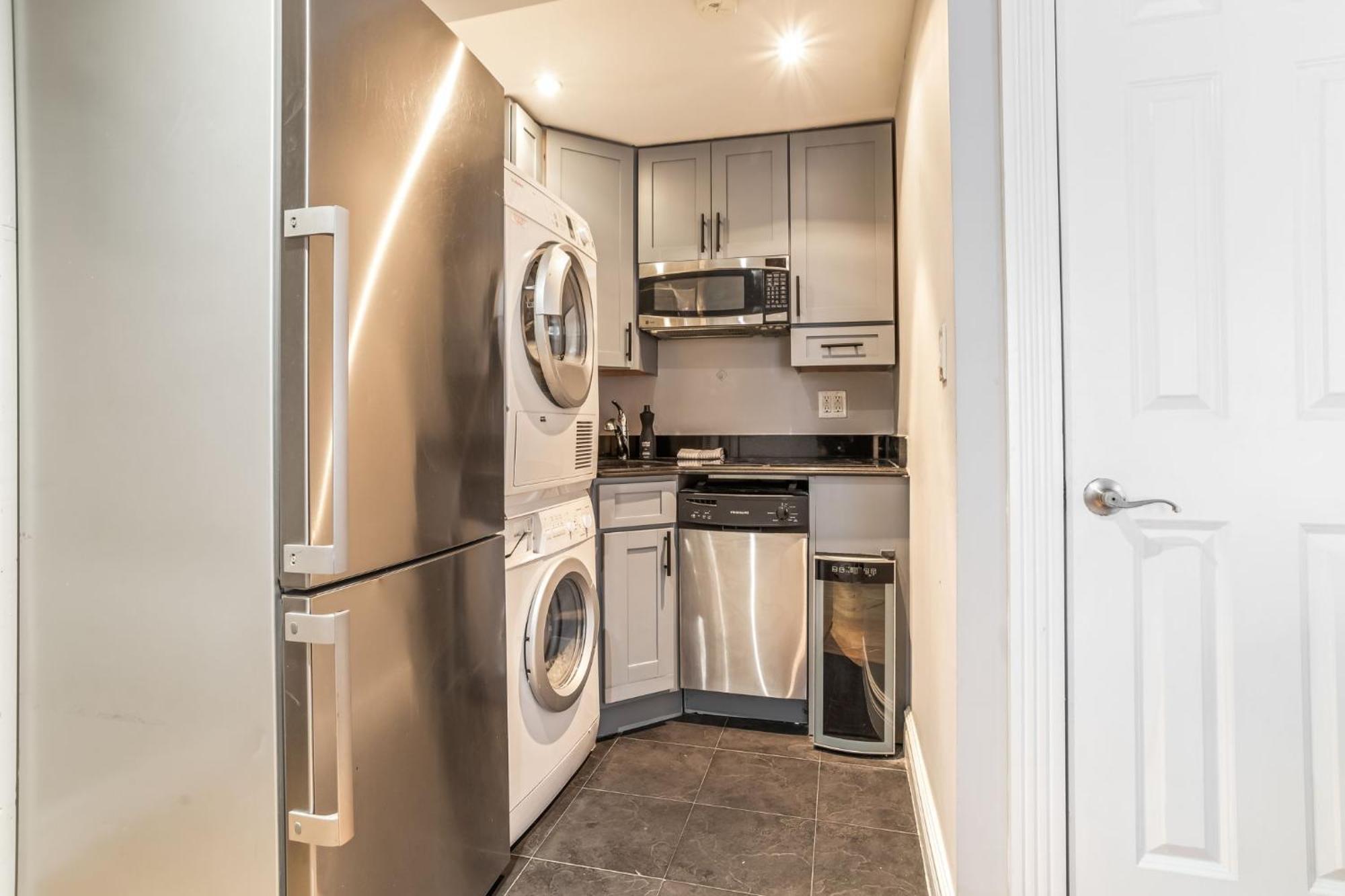 Apartamento Charming 2bed 1bth Apt